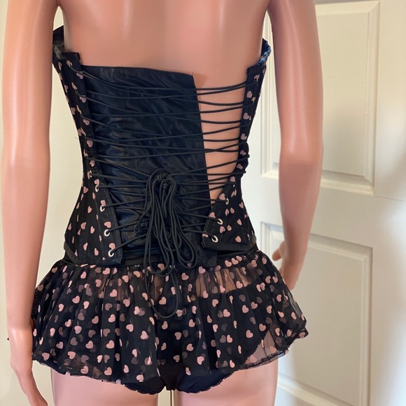 Versatile fashions corset - Picture 4 of 9